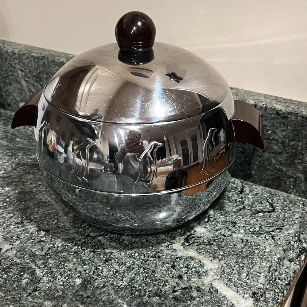 Elegant Stainless Penguin hit and cold server  with Dark Brown Handles